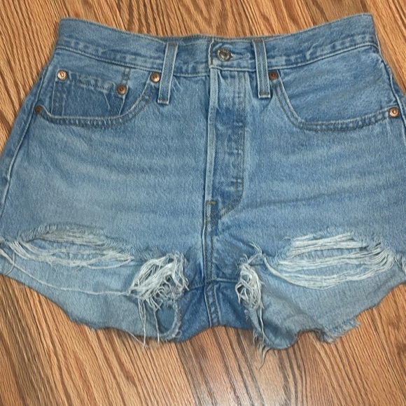 Levi's 501 Light Blue Distressed Jean Shorts, 26 - Picture 2 of 6